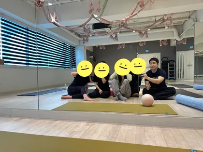 필라테스 체험 단체 사진